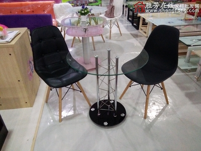 勝芳家具批發(fā)市場探秘 廣華家具的咖啡洽談桌與餐臺(tái)茶桌選購指南